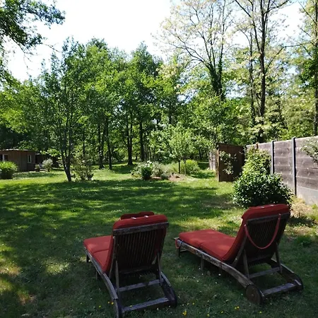 Ferienhaus Maison Paisible En Lisiere De Foret 9 Personnes *