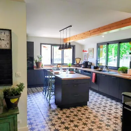 Maison Paisible En Lisiere De Foret 9 Personnes Ferienhaus Le Temple (Gironde)